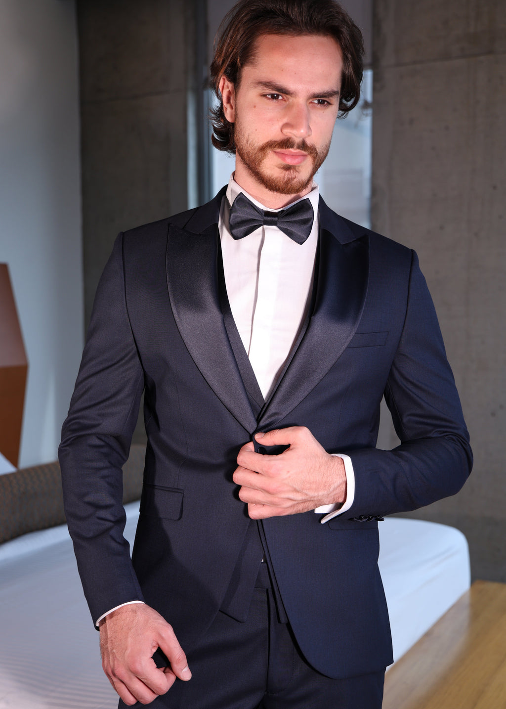 Navy Peak Lapel Tuxedo – Timeless Style for Weddings & Galas.024