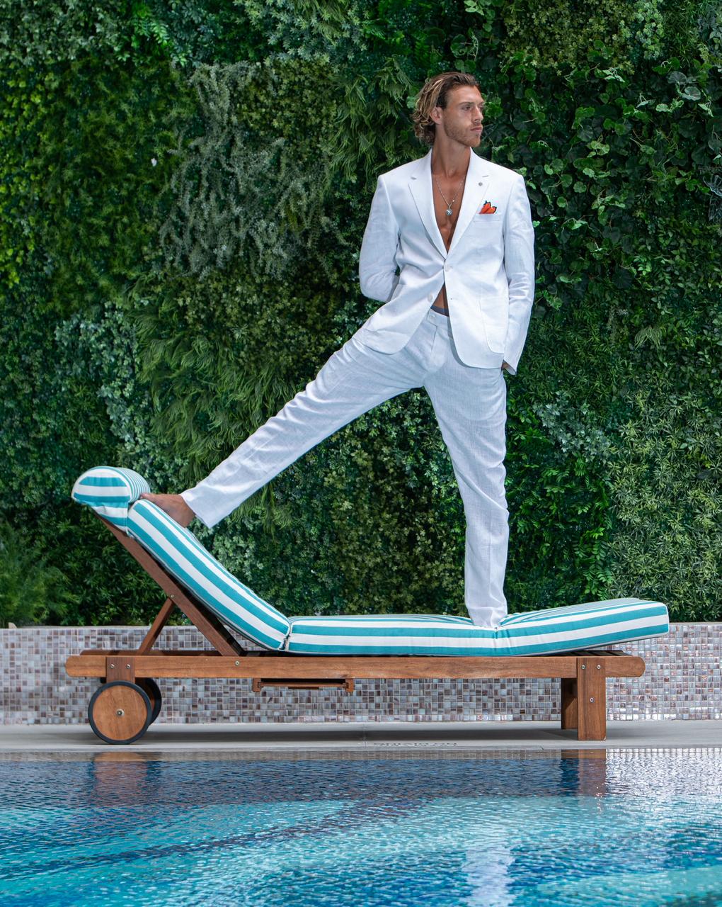 White Linen Suit – Lightweight Elegance for Effortless Style