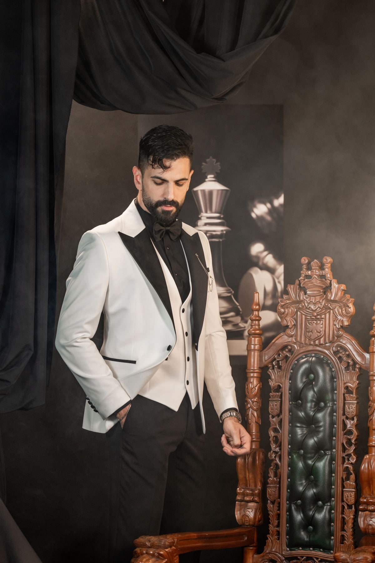 Men's Ceremony Peak Lapel Suit – Luxury Formal Wedding & Evening Wear –  Minottiuomo