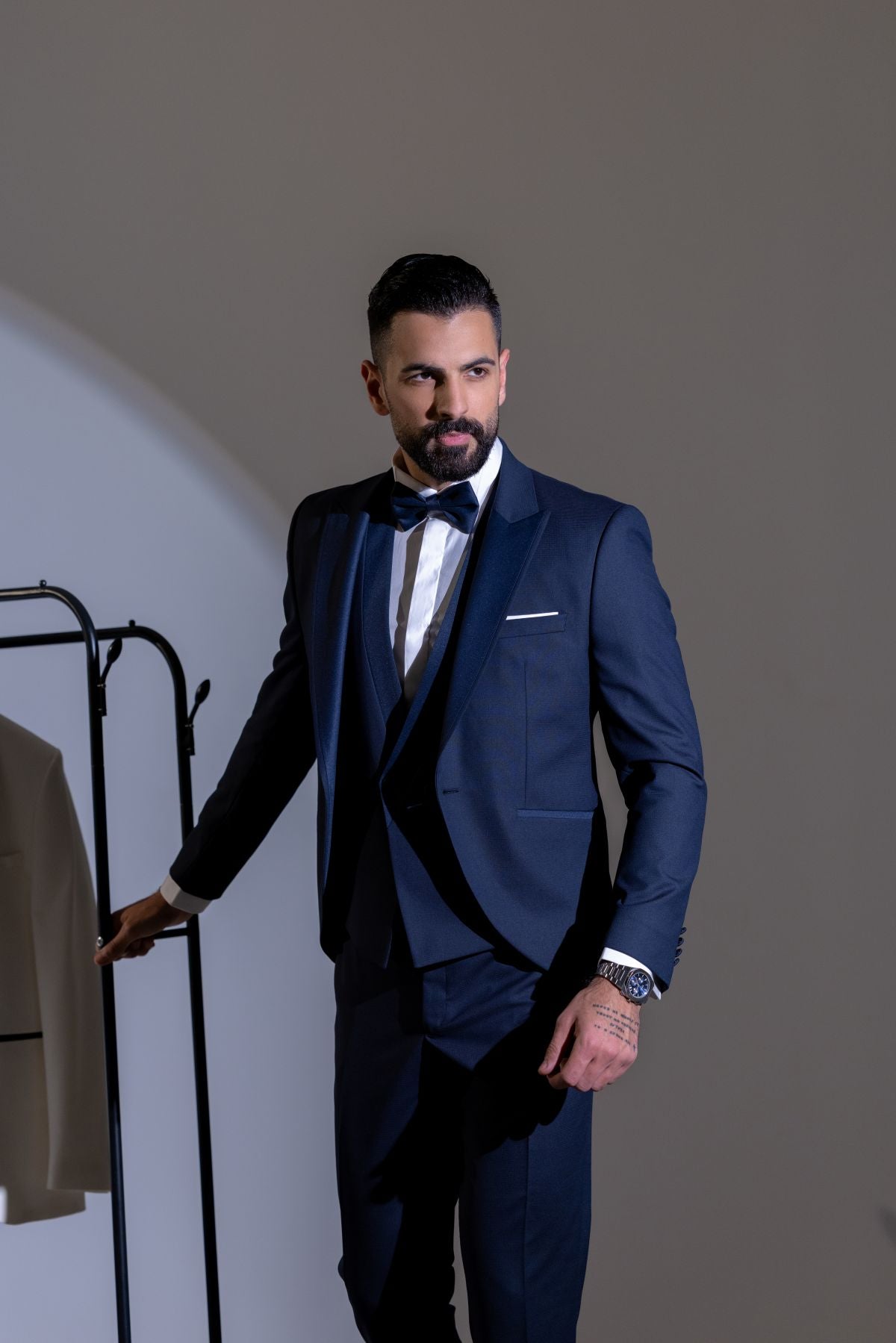 Men’s Ceremony Peak Lapel Suit – Classic Formal Wedding & Evening Wear